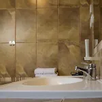 Hbh Bajor Soerhaz Solyomfeszek Panzio 3*