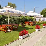 Hbh Bajor Soerhaz Solyomfeszek Panzio Отель типа 