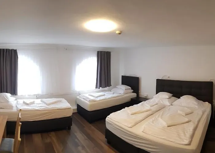 Hbh Bajor Sörház, étterem és Panzió 3* Kazincbarcika