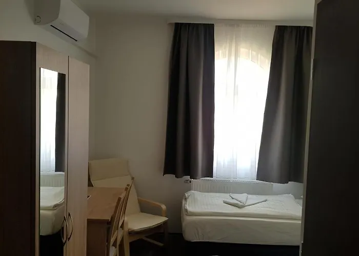 Hbh Bajor Sörház, étterem és Panzió Bed & Breakfast
