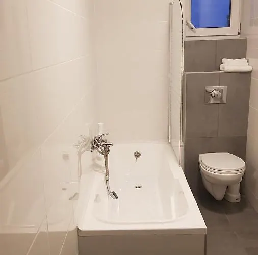 Hbh Bajor Sörház, étterem és Panzió