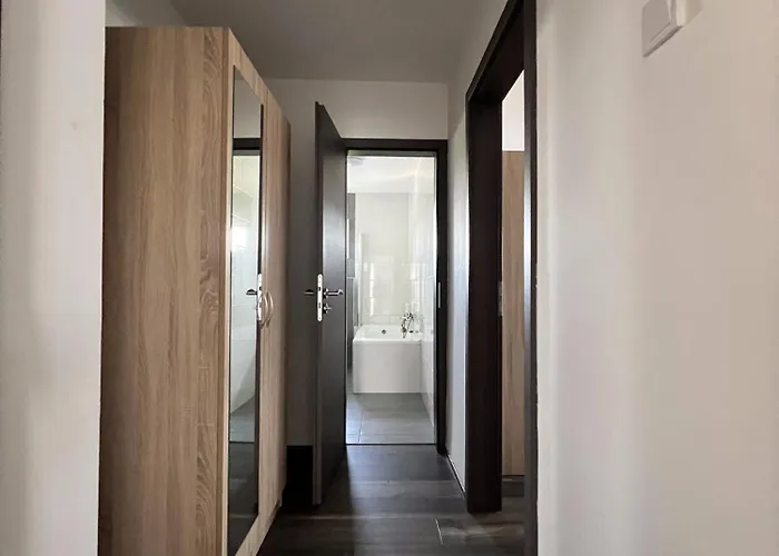 Hbh Bajor Sörház, étterem és Panzió 3*