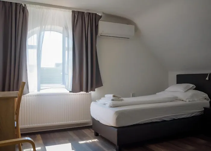Hbh Bajor Sörház, étterem és Panzió Bed & Breakfast